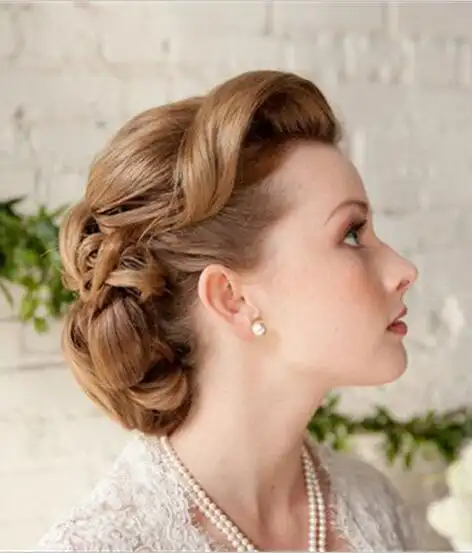 情定今生婚庆中心小编带来欧美新娘发型图片2015款,参考这些最新唯美