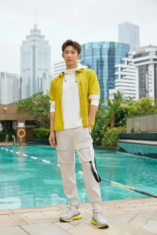 黄景瑜昨天霸总今天男大##黄景瑜深圳线下活动状态