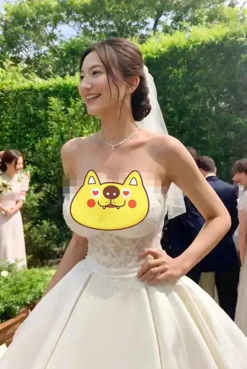 日本爆ru女议员网络走红这喷血身材竟然是假的