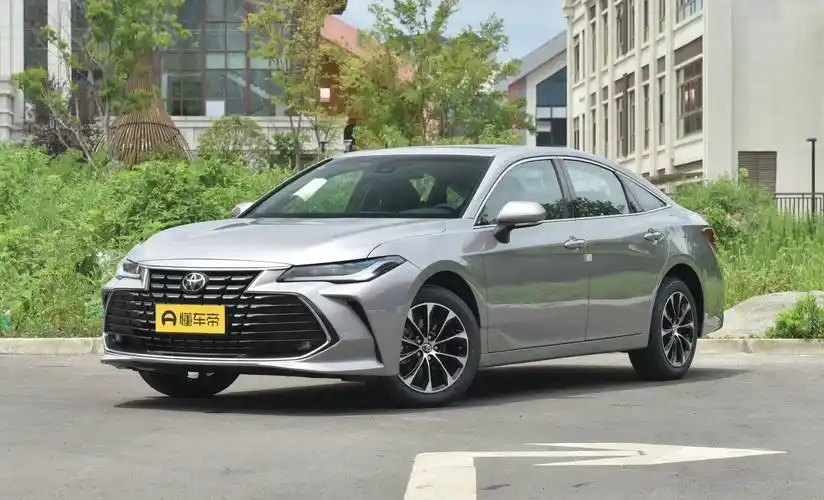 原创:2023款一汽丰田亚洲龙与其他车型的比较_搜狐汽车_搜狐网