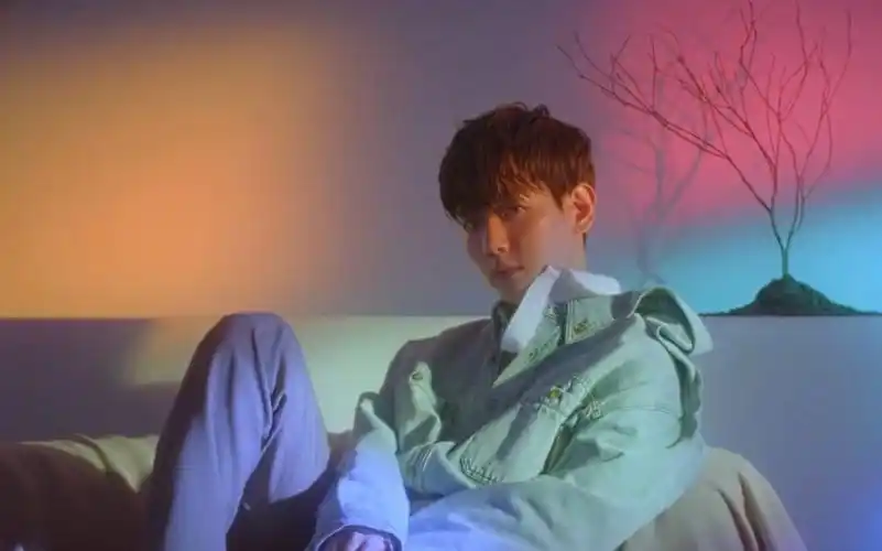 边伯贤新曲bambi官方mv公开