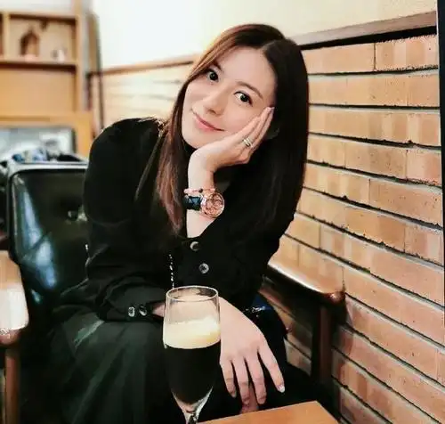 改名江伊晴!《学警狙击》江悠悠弃用13年艺名,签约新公司再出发