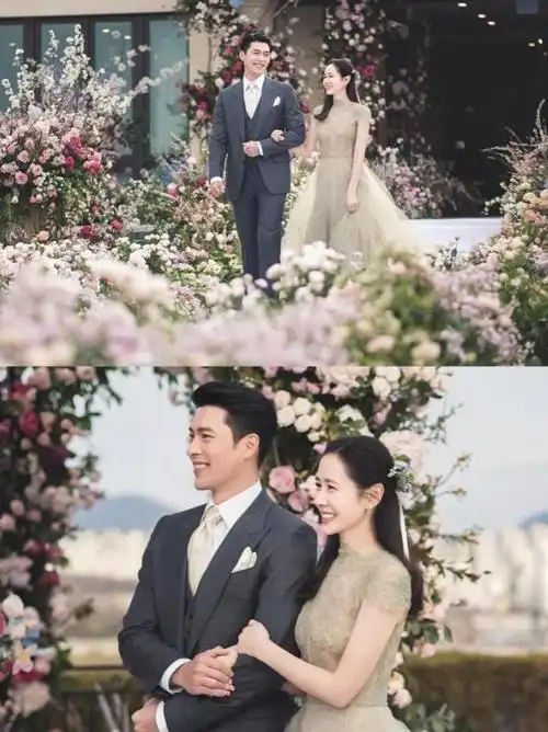 玄彬孙艺珍公园甜蜜带娃,专注眼神尽显宠溺,情侣拖鞋秀恩爱细节