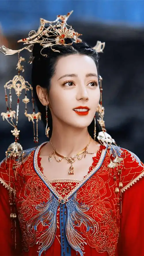 任安乐红衣vs迪丽热巴红衣##迪丽热巴红衣古装vs现代装