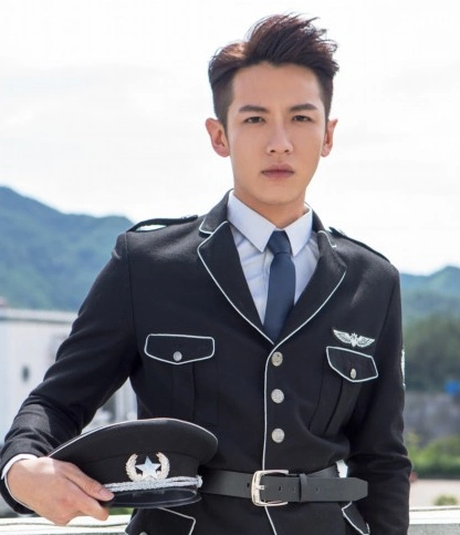 柯震东迄今为止入行五年,首次挑战电视剧拍摄,将成为其小荧屏的首秀.