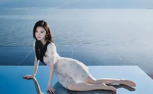 景甜无与伦比的美丽