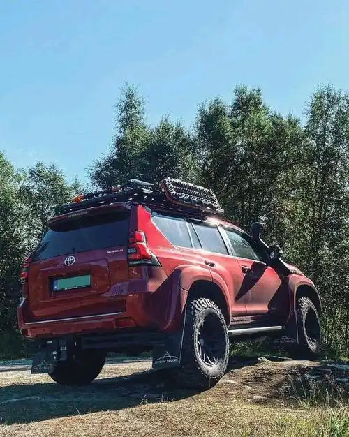 改装"柴油"丰田普拉多来了,全地形轮胎 3.3t 四驱,越野范十足