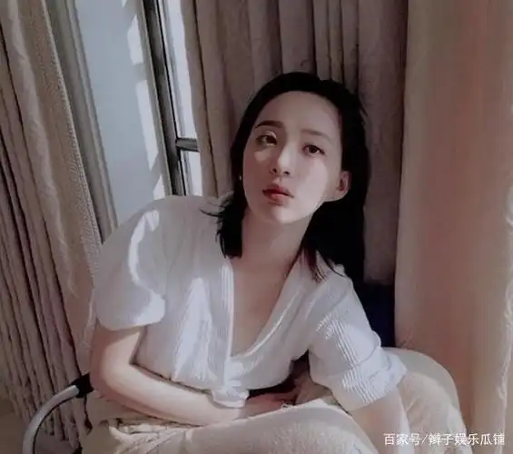 别再问"李斯丹妮"是不是美女了,简直是废话,她肯定是美女呀!