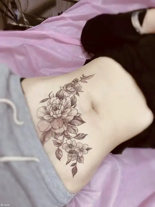 剖腹产疤痕遮盖_纹身图案手稿图片_深深的纹身作品集