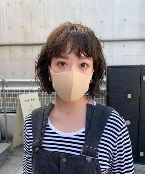 卷发怎么打理自然又卷(10款日本普通女生的生活发型)