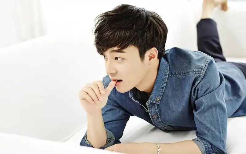 金相佑,roykim,韩国艺人,创作歌手,小鲜肉,写真,画报,美男金相佑壁纸