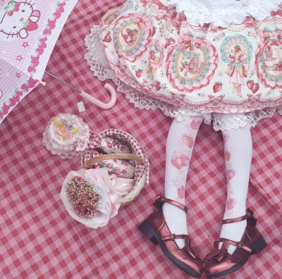 甜甜草莓lo娘半身头像