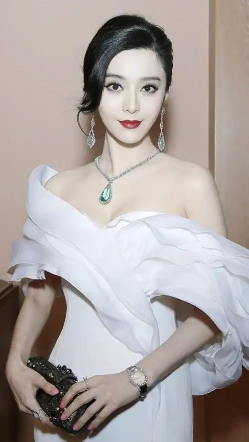 叫什么名字好看从emich转采于2016-06-15 14:08:16范冰冰手绘练习素材