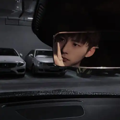 你喜欢的头像就要收藏,男生头像真实照片帅气高清