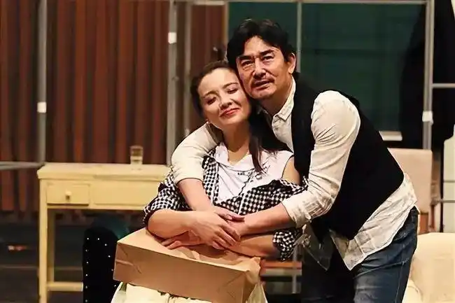 北京人艺年度大戏玩偶之家100还原经典人艺的演员就是稳