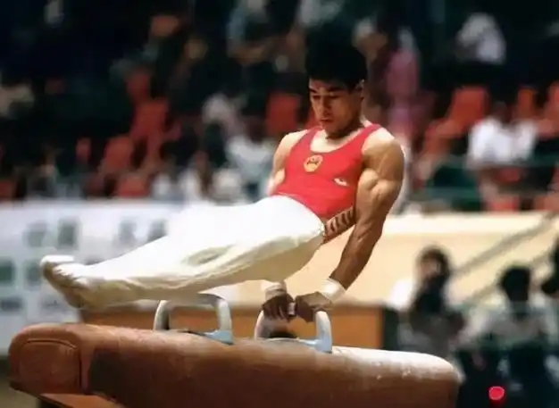 1988年汉城奥运会李宁比赛中失误连连回国后有人寄来刀片