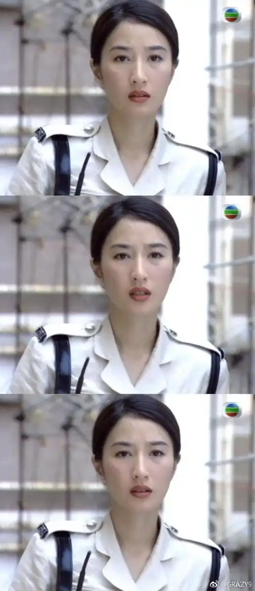 港剧《陀枪师姐》中的关咏荷,网友:家辉嫂好靓呀,满满的回忆!