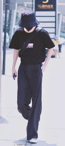 马嘉祺名品大长腿马腿原来这么好看的吗