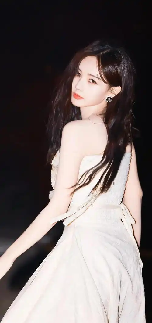 壁纸李一桐美图