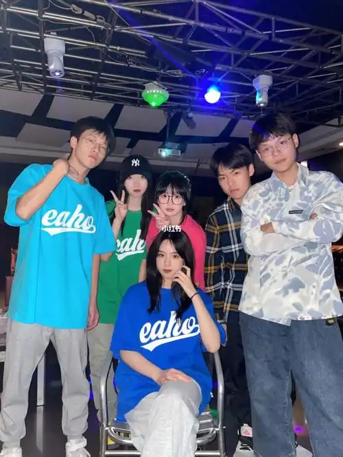 之珂珂去哪儿#朋友聚会  #友谊的小船