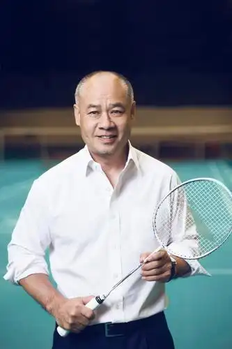 李宁披露十年前奥运点火如何克服恐高,回应"逆转":迷人的有限局部