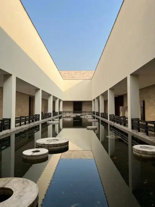 良渚博物馆晓书馆半日游