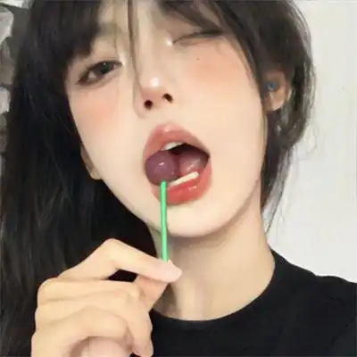 高冷超拽的性感女头像侧脸真实 小众ins清冷女头真人合集_女生头像_美