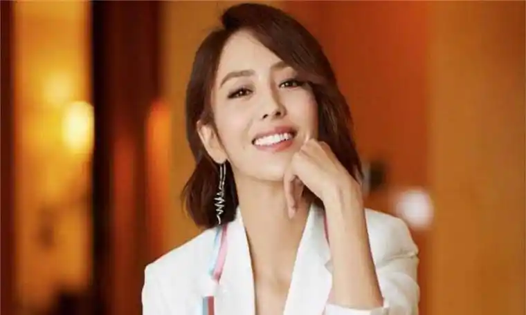 据了解,陈思诚和佟丽娅曾经因为一些事情而闹得非常不愉快,许多网友也