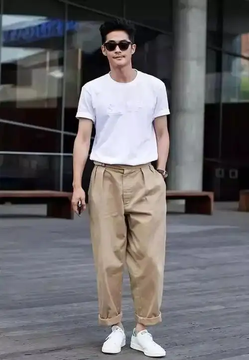 男士卡其色裤子其实没有想象中那么难搭配