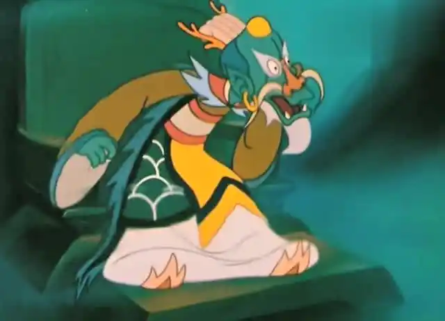 大闹天宫:龙王抬出7200斤的方天戟,悟空一试,龙王吓掉宝座!