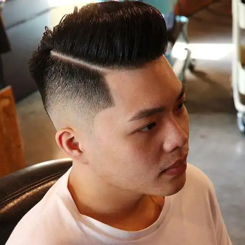 两侧铲青渐变,这样的发型最受男生欢迎