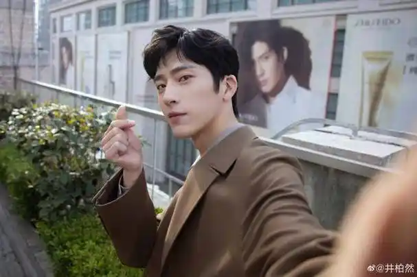 井柏然为何被称为北京家居美学顶流?工业风还是性冷淡