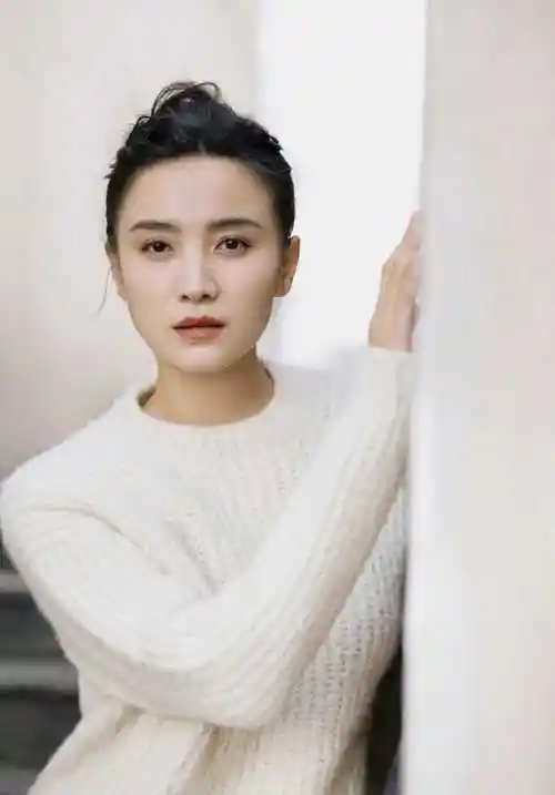 演员宋佳:我没结婚,不代表没伴侣,婚姻不是女人唯一的归宿