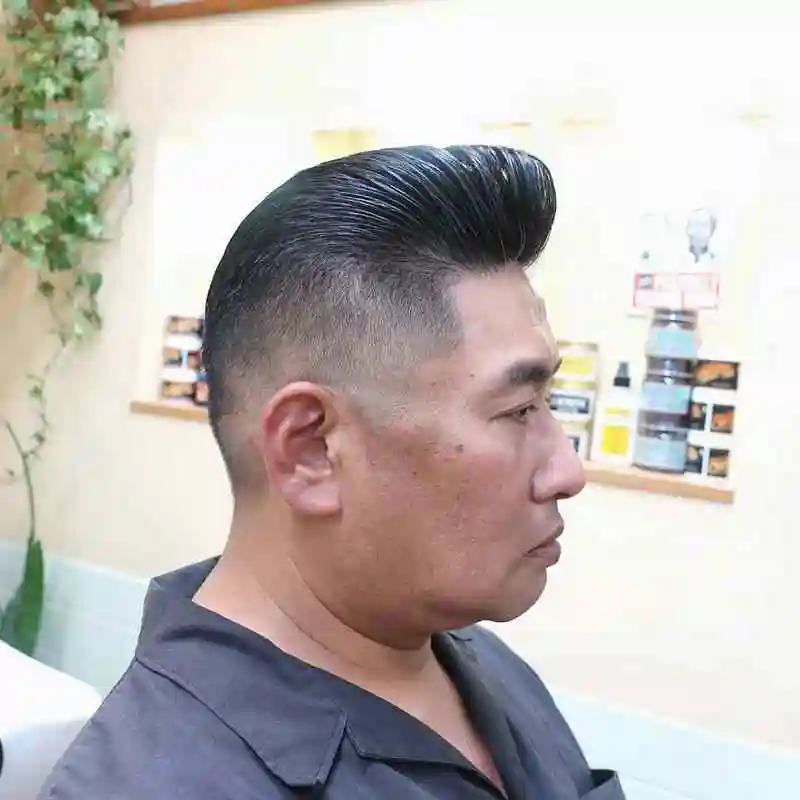 今夏最受欢迎发型三面光男发,越剪越精神,时尚不落伍,适合大多数男士