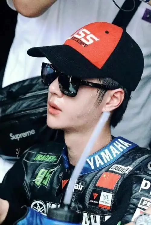 王一博长风破浪##王一博魏若来##魏若来