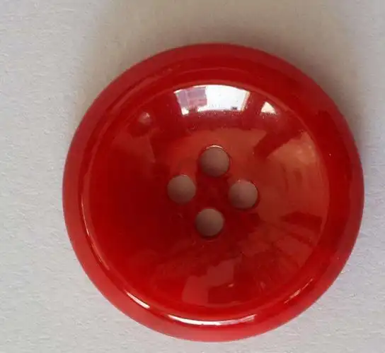 安居士海滨一粒纽扣里的光芒