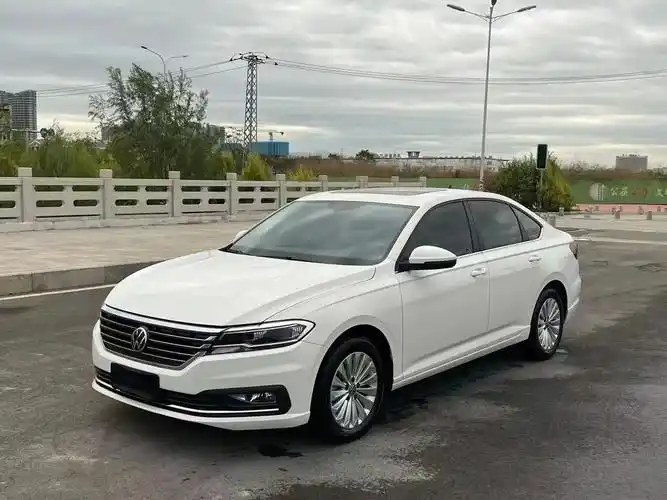 2021大众朗逸15图片