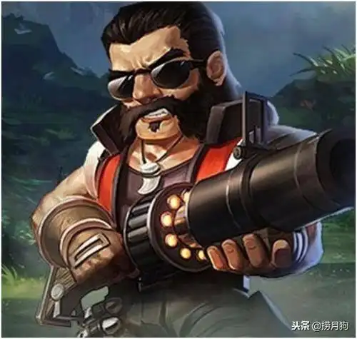 后期打团的时候玩男枪就要把自己当成个c位,装备成型的男枪不比任何一