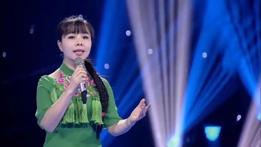 33岁云朵为何至今未婚瞧瞧她对云飞的态度和称呼难怪总是未婚