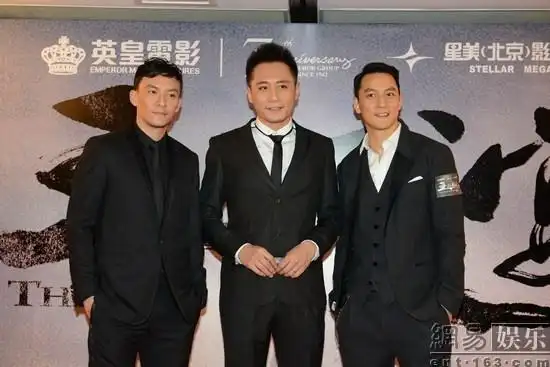 《王的盛宴》香港首映 吴彦祖愿与刘烨结亲家(组图)