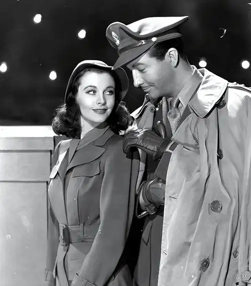 《魂断蓝桥》:描绘了战争对人们的影响,表达了面临困境时的勇气_电影