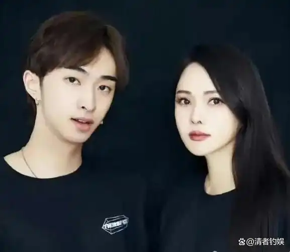 母爱伟大!伊能静晒儿女合照好温馨,儿子变装被骂她要当对方靠山