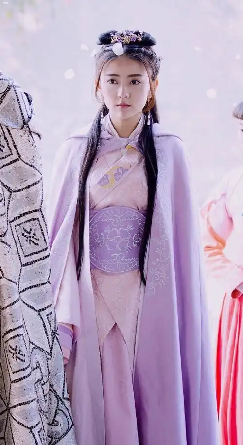 梁洁 饰 曲檀儿(曲小檀)