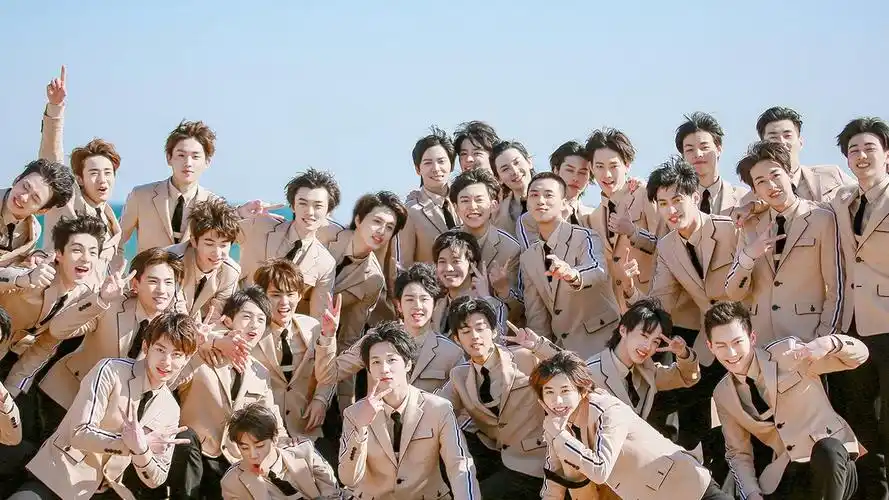 创造营2019开播五周年#  lets move it move i