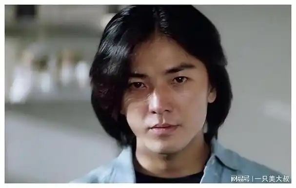 郑伊健中国开演唱会,他妻子发言全程讲日语 - 不会说日语去日本自由行