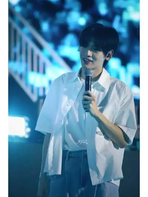 翟潇闻  分享一些闻闻的绝美神图(第六弹)