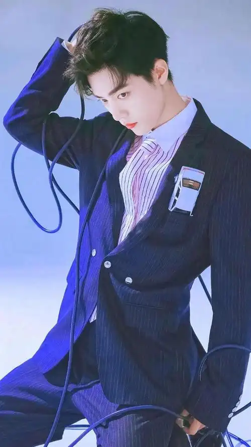 肖战2021新壁纸无水印肖战2021新壁纸