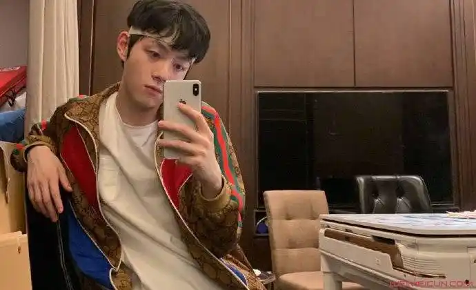 王喆王思聪的关系此外,王喆的家世背景不平凡那是肯定的,实打实的上海