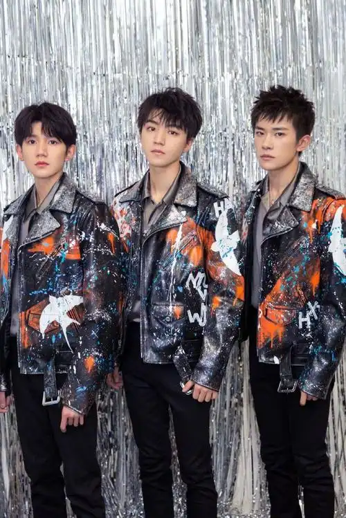 王源签约贾乃亮的公司,tfboys组合2019年将解散!