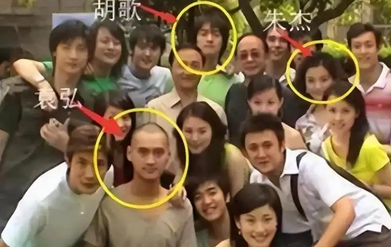 回顾朱杰和胡歌是同学从不炒作丈夫位列全球亿万富豪榜